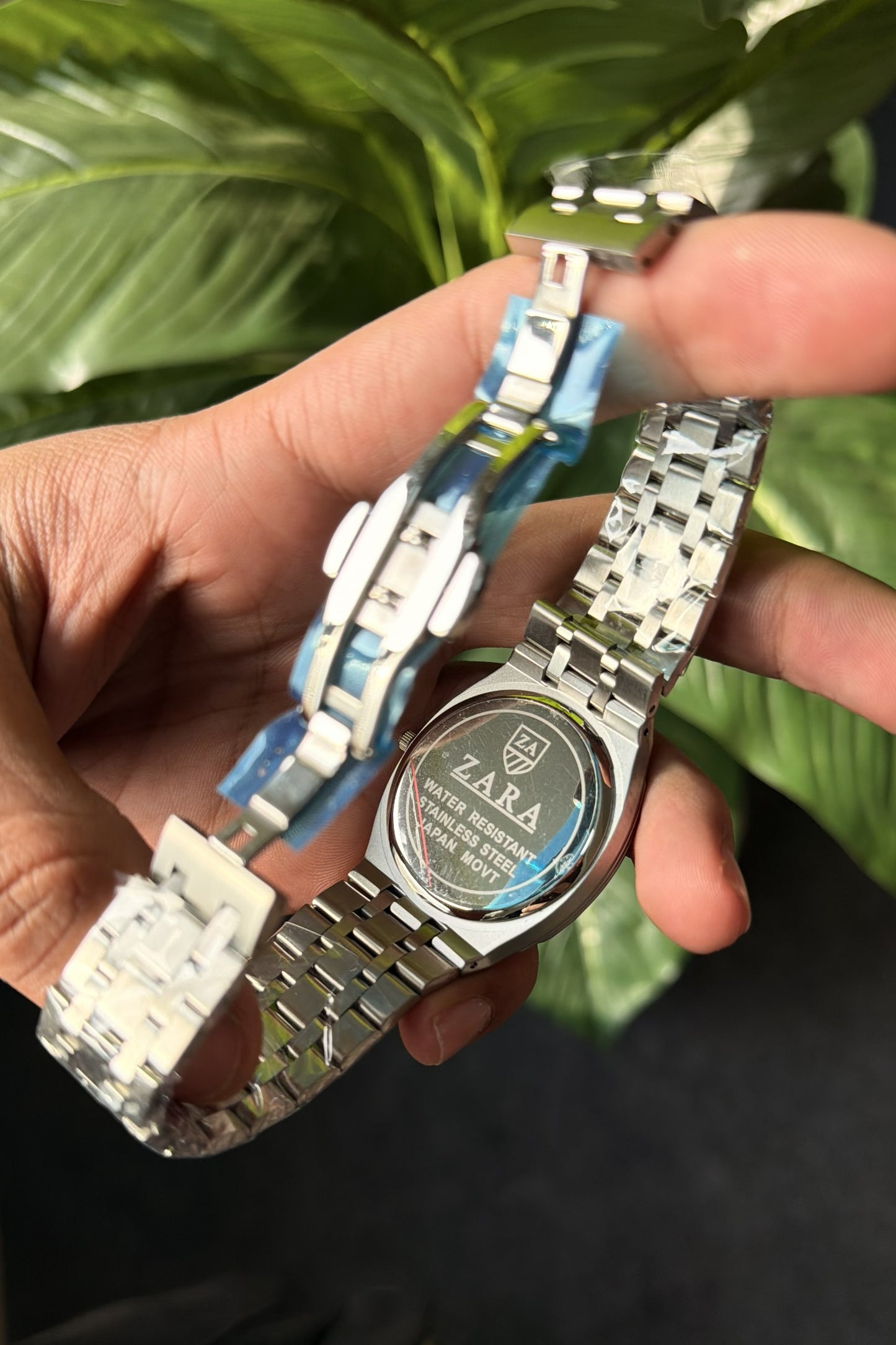 Zara basic metal