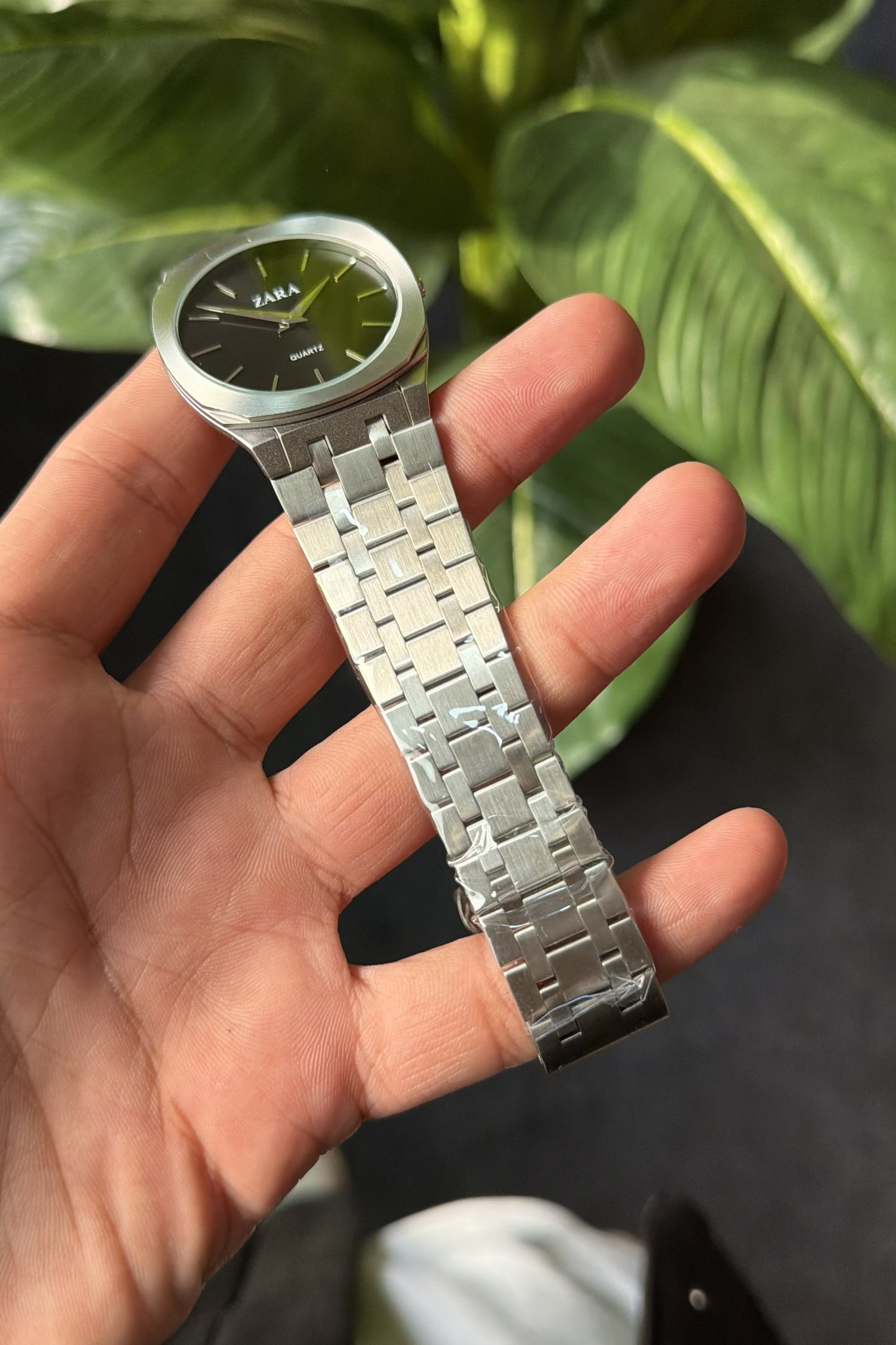 Zara basic metal