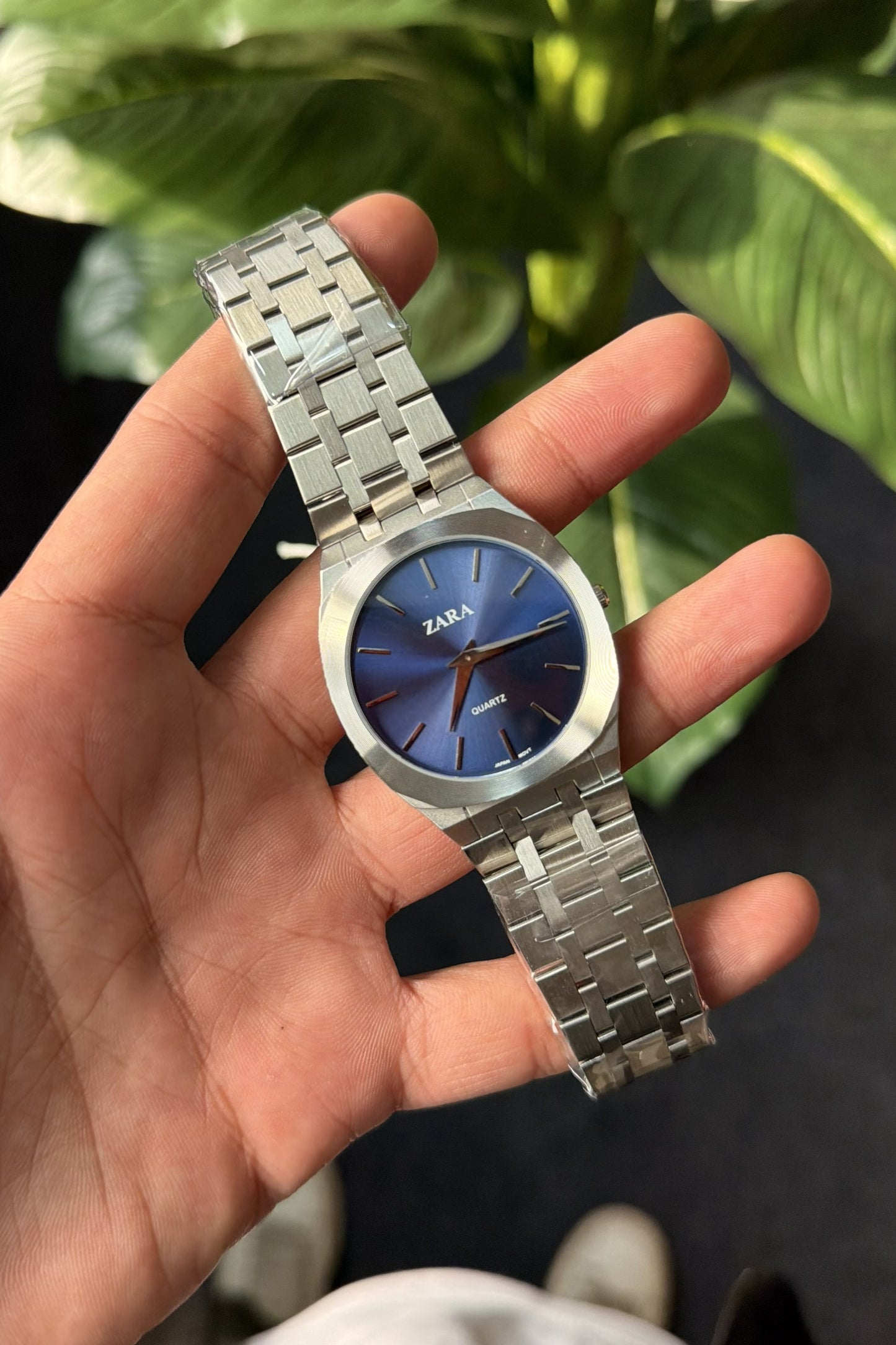 Zara basic metal