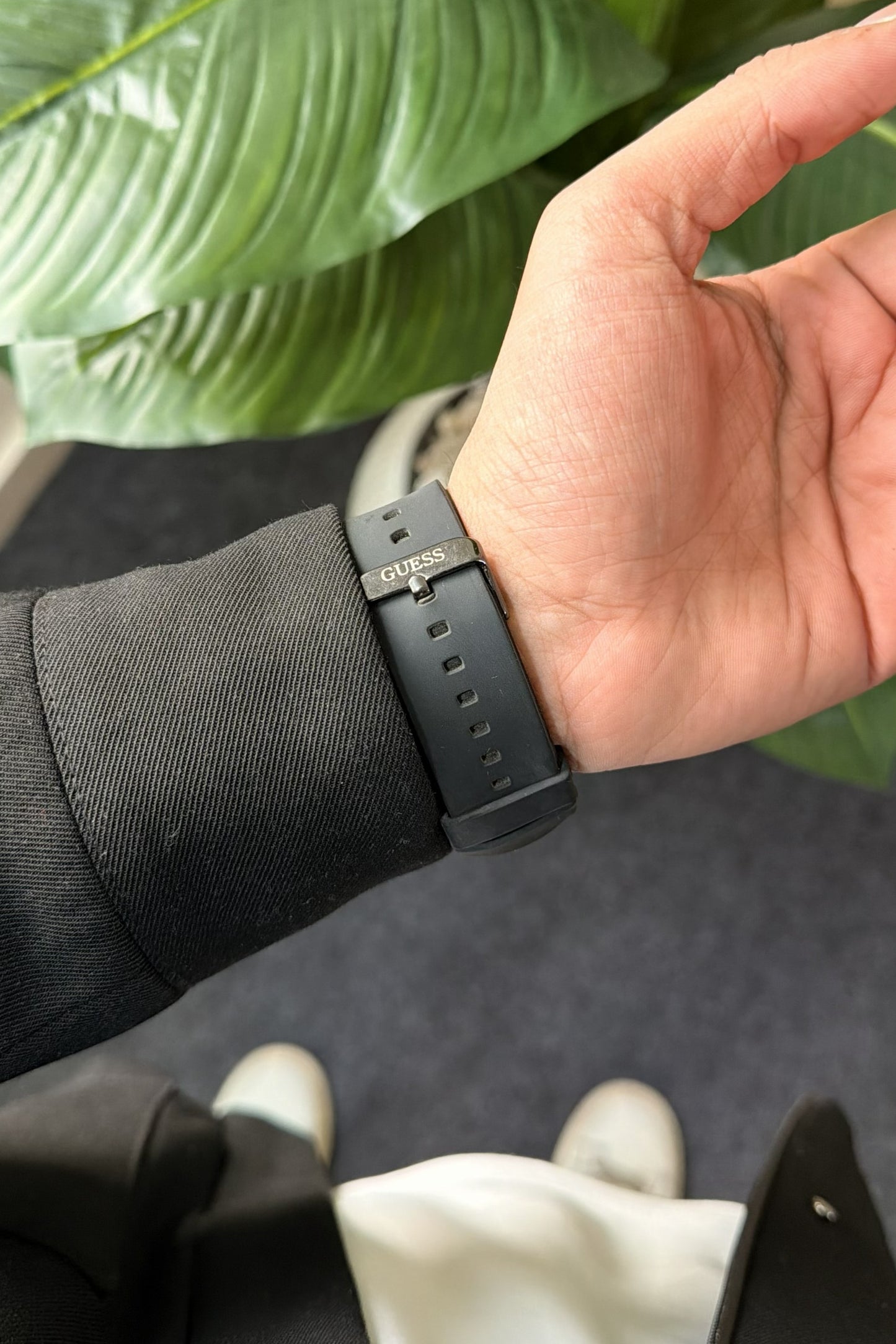 Guess Rubber