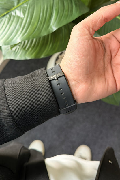 Guess Rubber